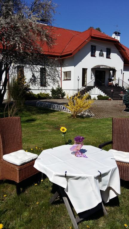 Guest House Birutes Uostas Швентой Экстерьер фото